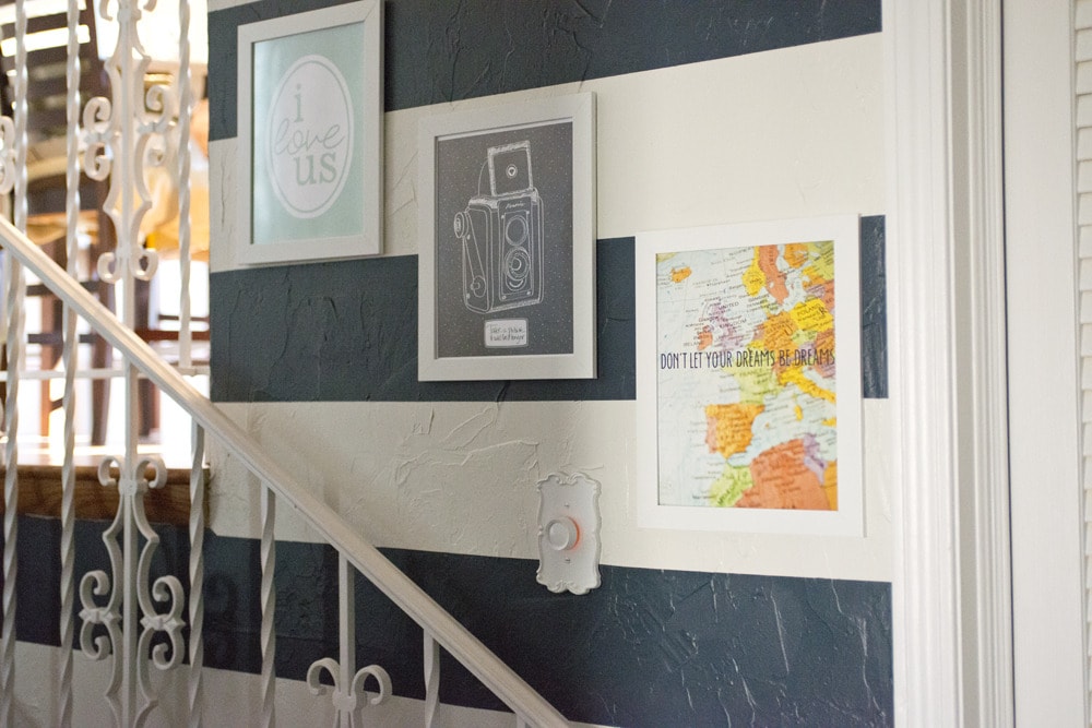 Printable_art_on_hallway_stairs