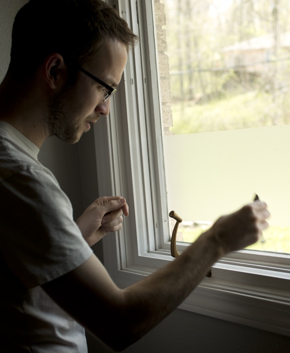 applying the contact paper stripe