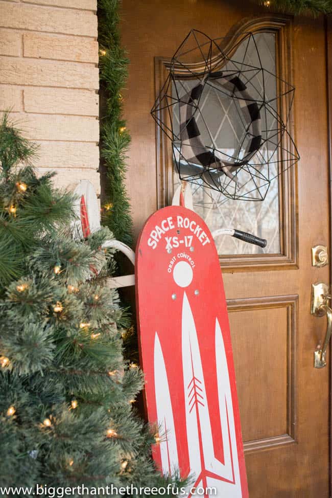 farmhouse christmas decor for front porch