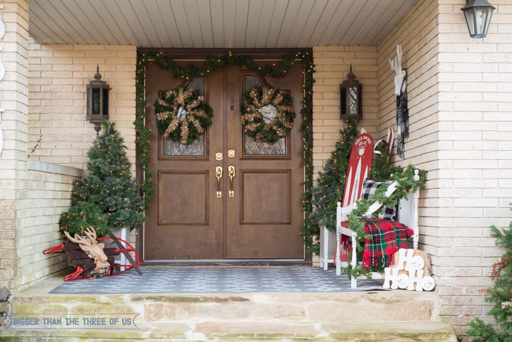 Front Porch Christmas Decorating Ideas Bigger Than The