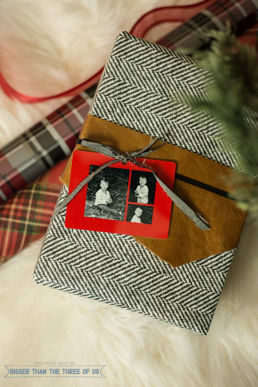 Trim Your Christmas Packages with Walmart Photo