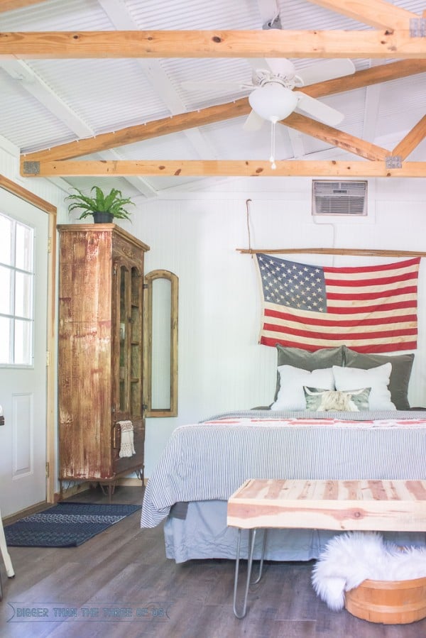 A closer look at Rustic Cabin-Style Furniture Renovation Ideas