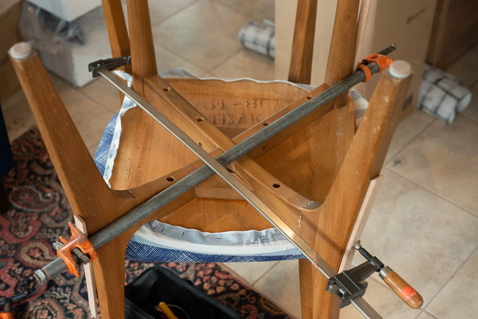 Clamping a chair