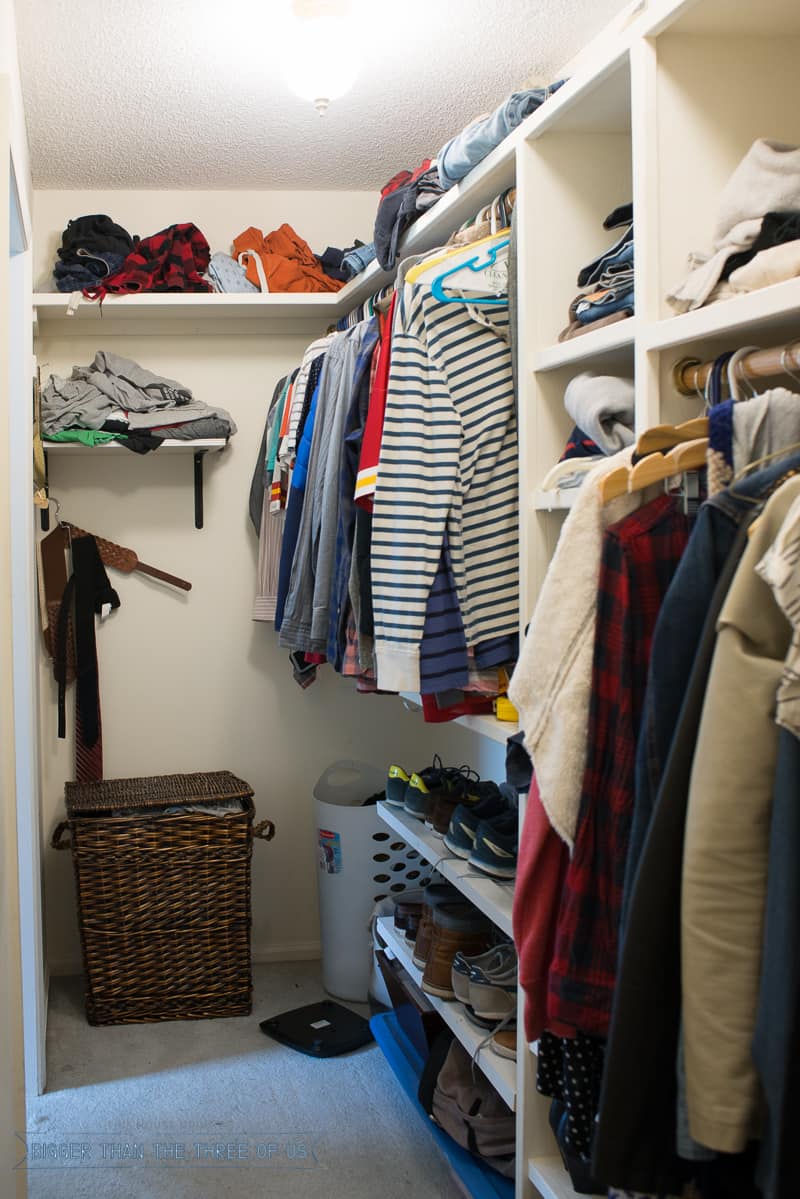 DIY Closet Makeover with loads of organization (BEFORE)