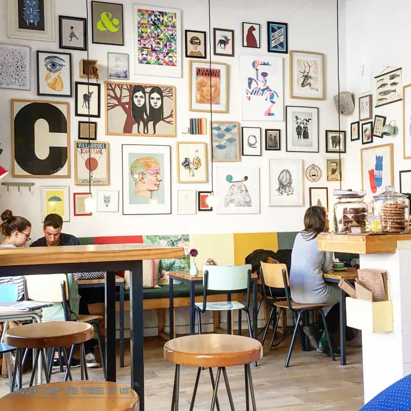 Cafe Cometa (good breakfast) in Barcelona :: Kid-Friendly Things to Do In Barcelona