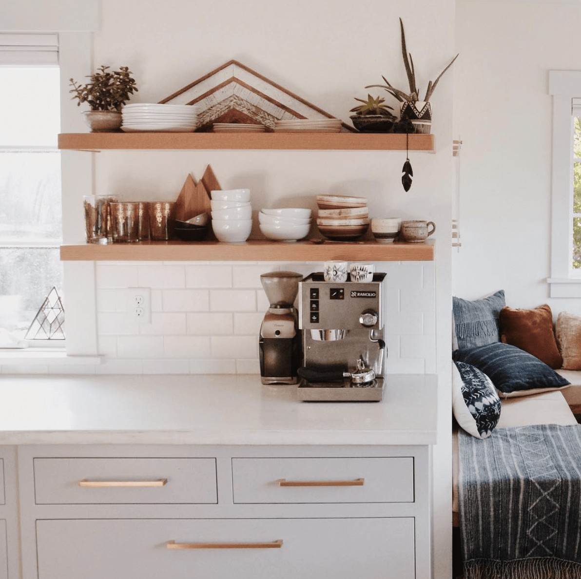 Tips for Kitchen Shelves with Floating Shelf Placement Ideas