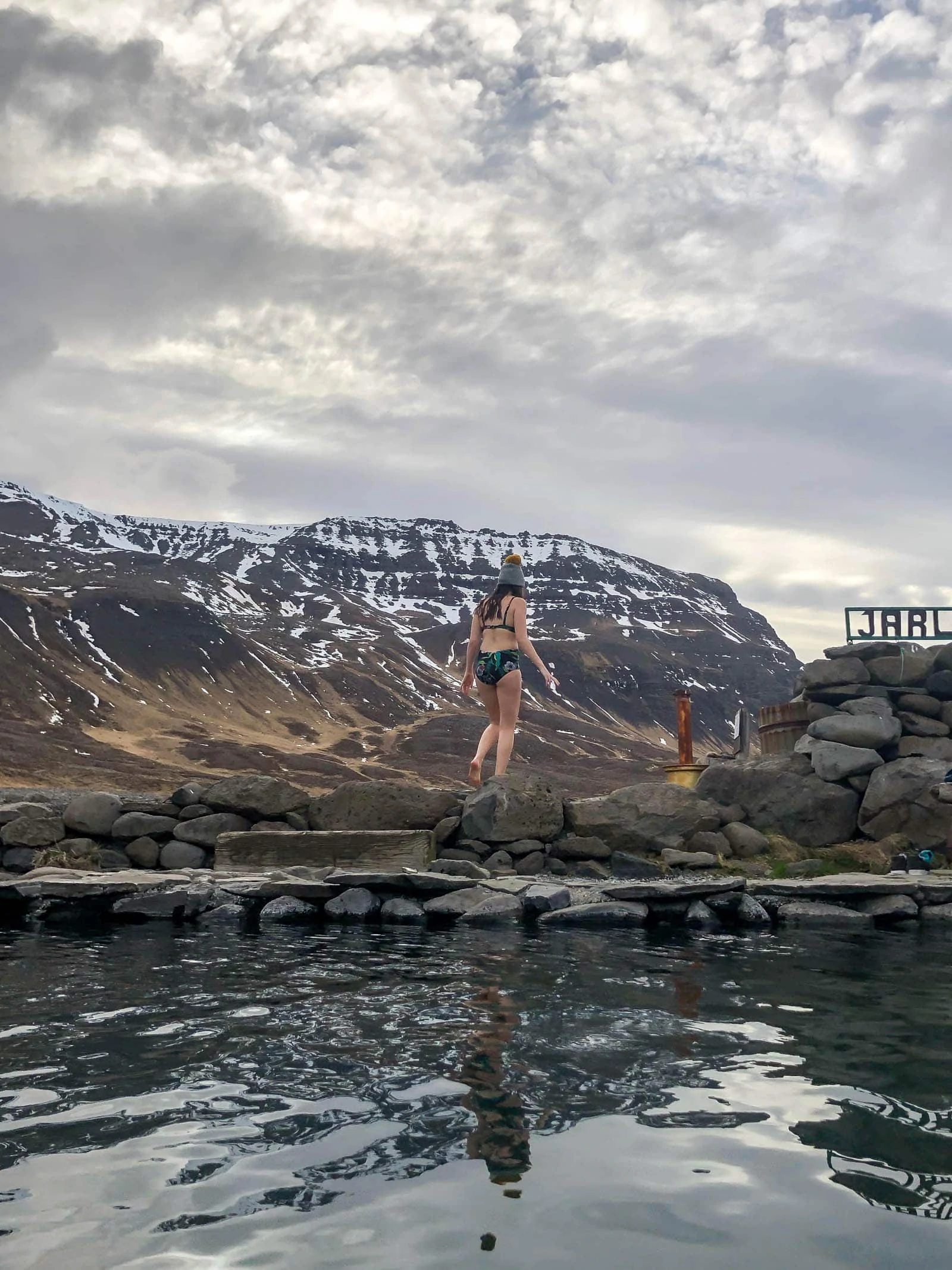 Hot springs in iceland 