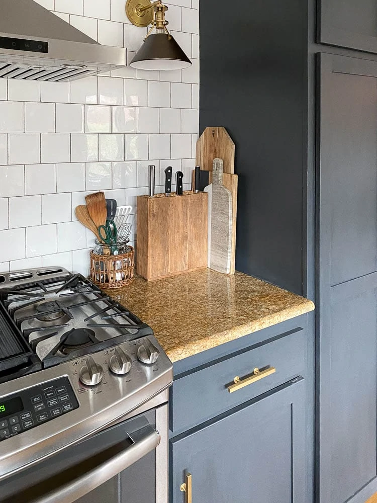 Kitchen Design Idea - Include A Built-In Knife Block