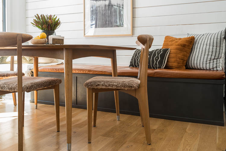 Diy Banquette Bench Seating Bigger Than The Three Of Us