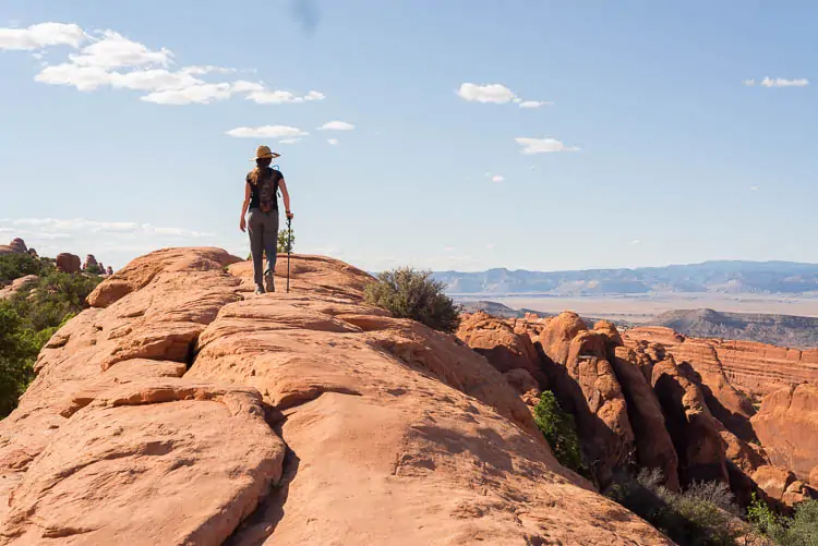 How to hike to Double O Arch in Arches National Park, Utah. 