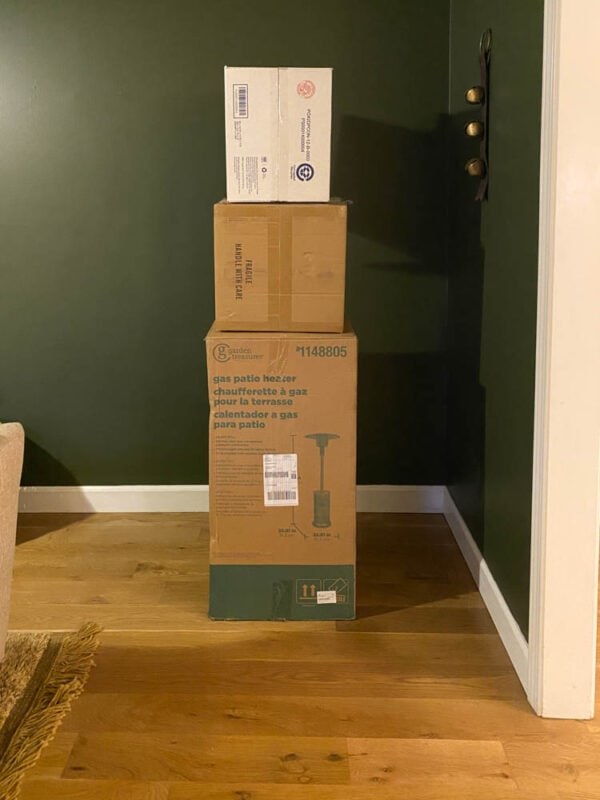 Christmas Snowman Gift Tower (Decoy Gift Wrapping Idea)