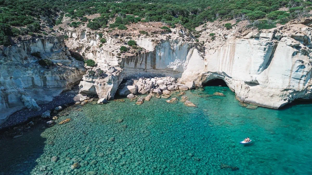 private boat tour to Kleftiko in Milos Greece 