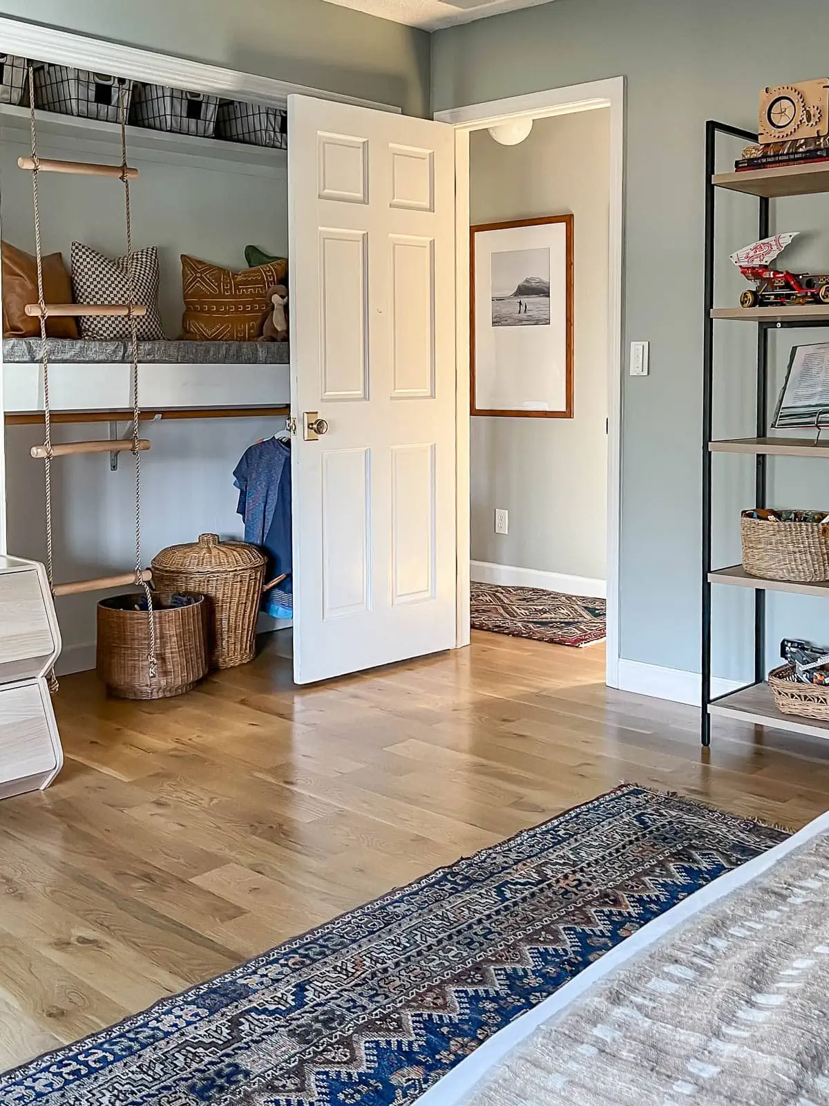 light blue farrow and ball bedroom 