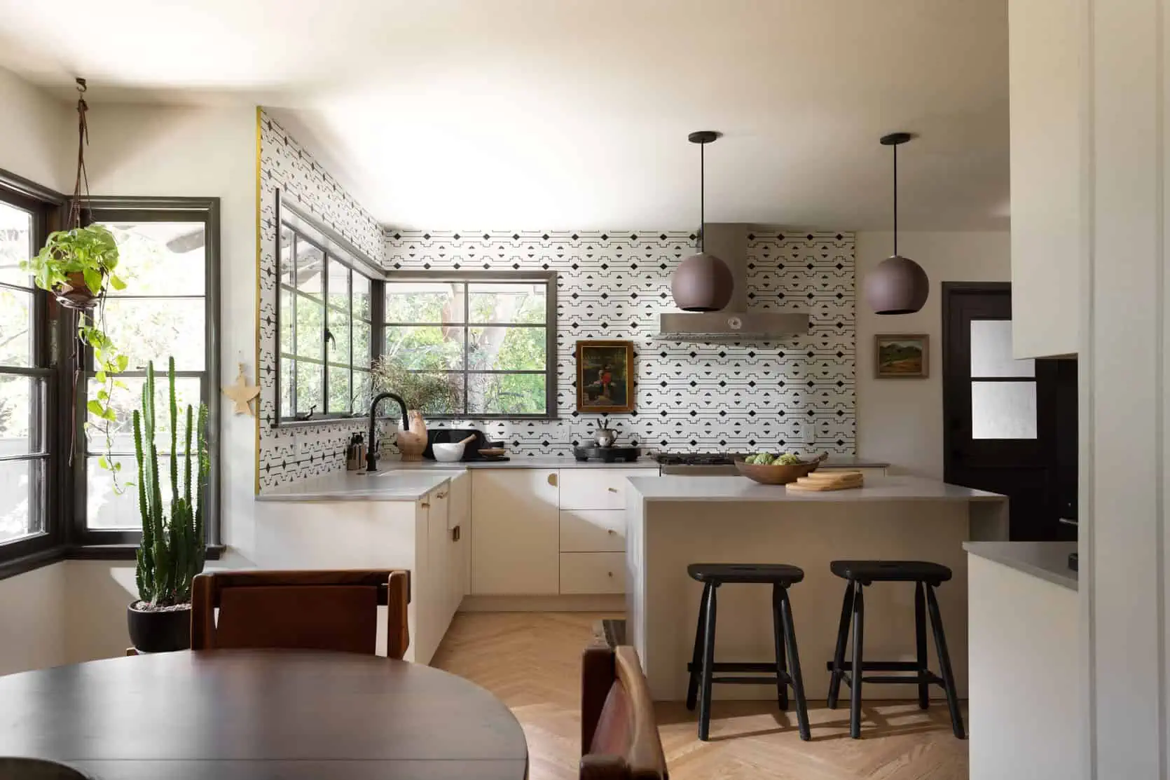 black trim windows in kitchen 