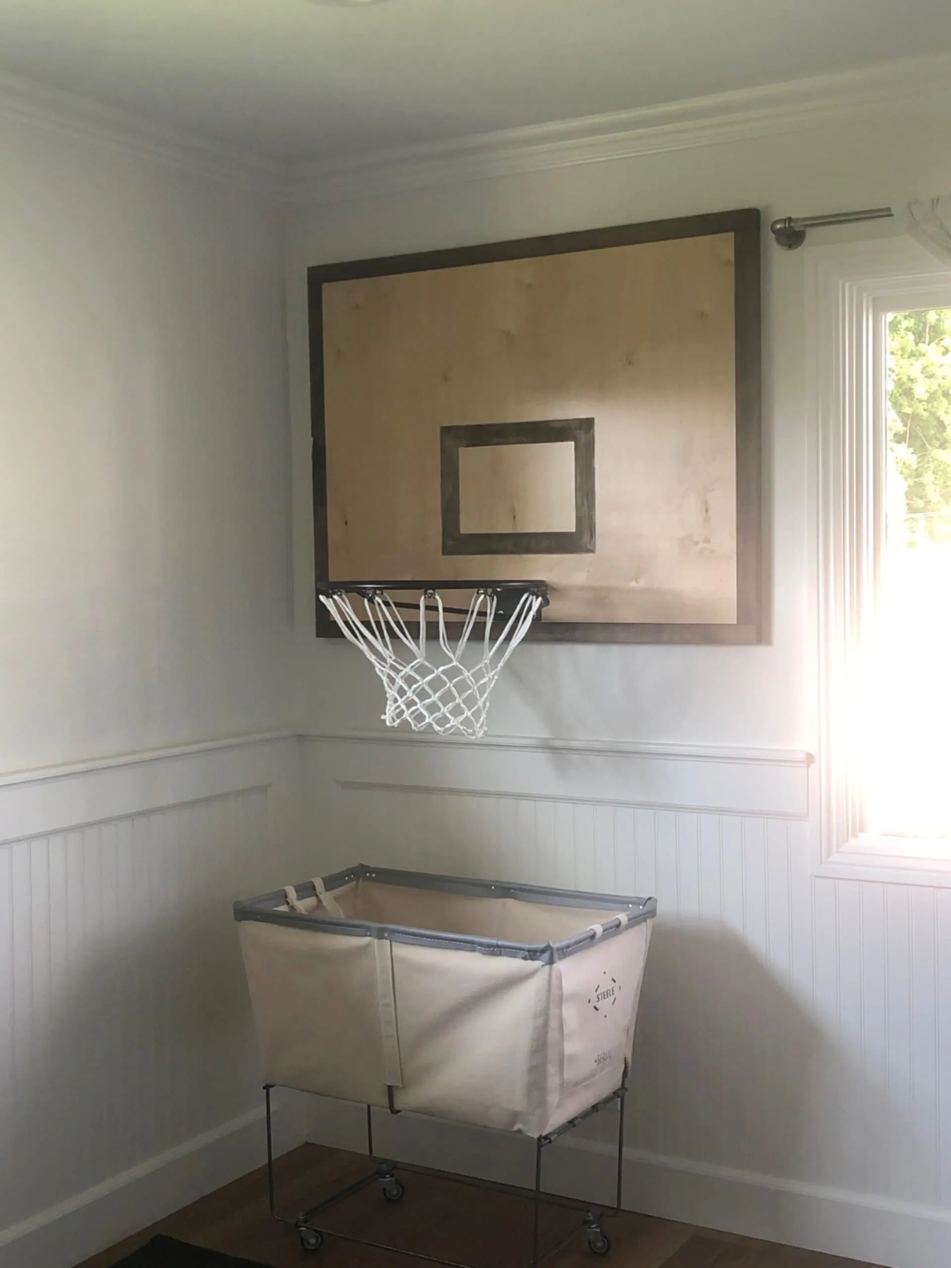 unique laundry basket idea