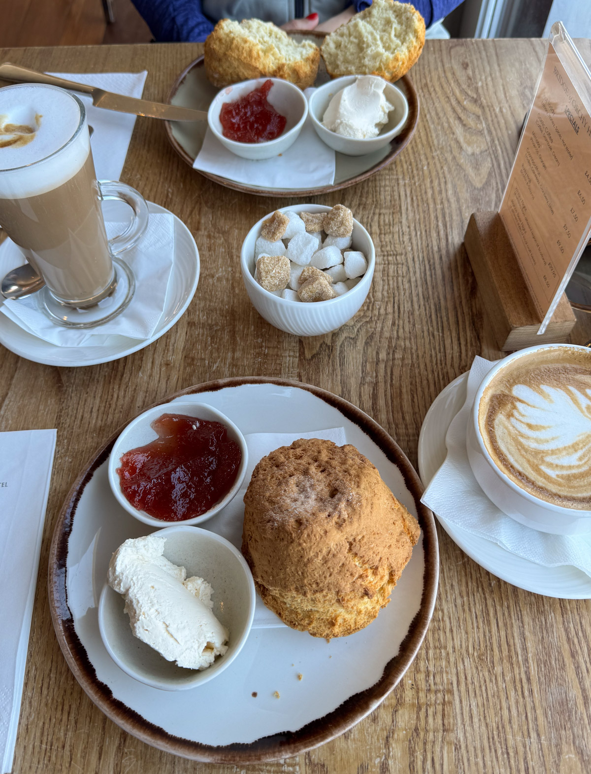 Sconces and coffee at Bridge of Orchy Hotel 