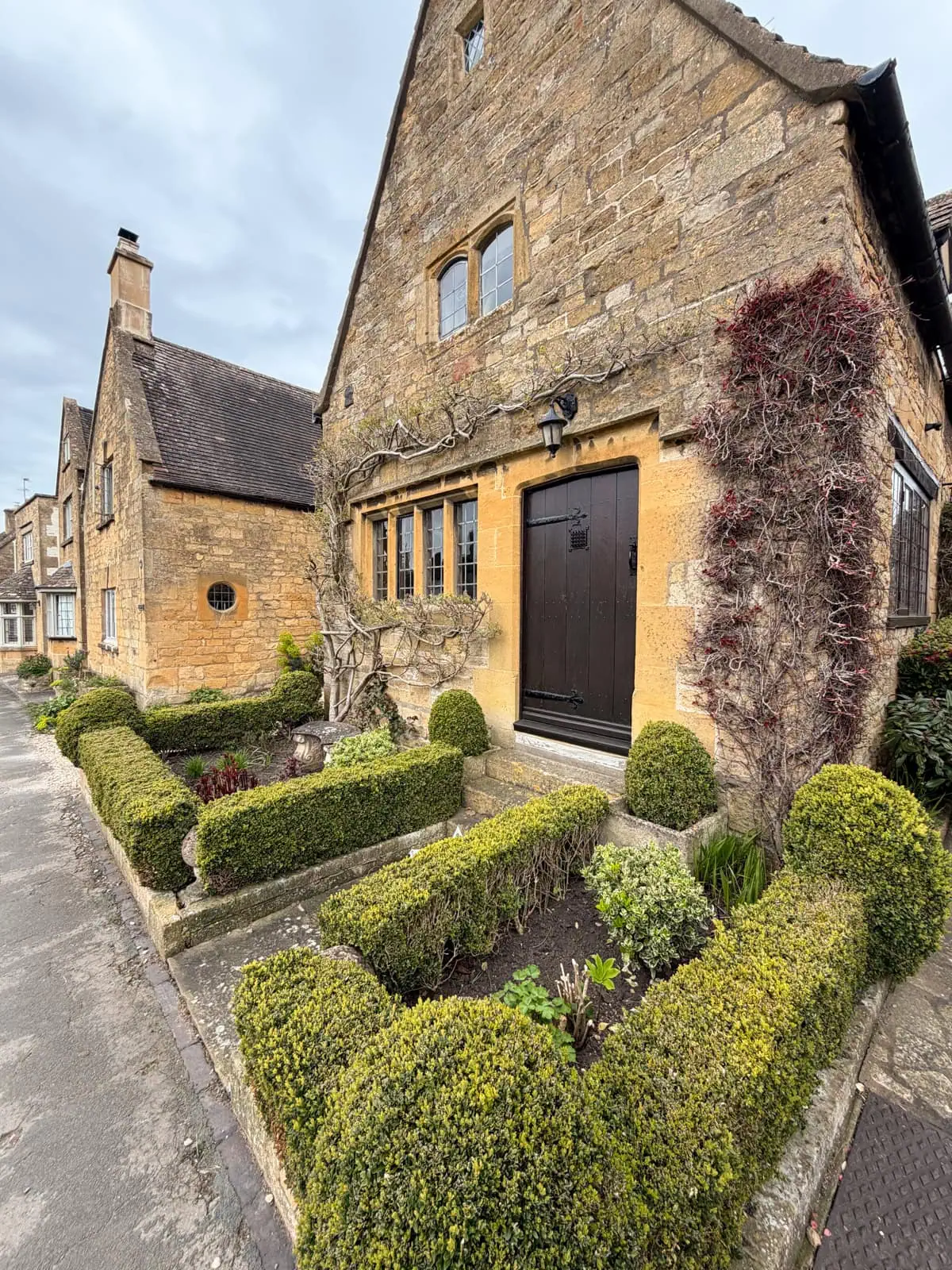 cutest cotswold village broadway
